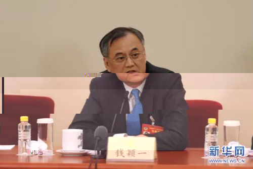 清華經管學院院長錢穎一教授答記者問_meitu_1.jpg